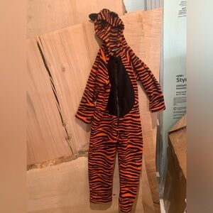 🐅 Lands End kids fleece Tiger costume sleeper